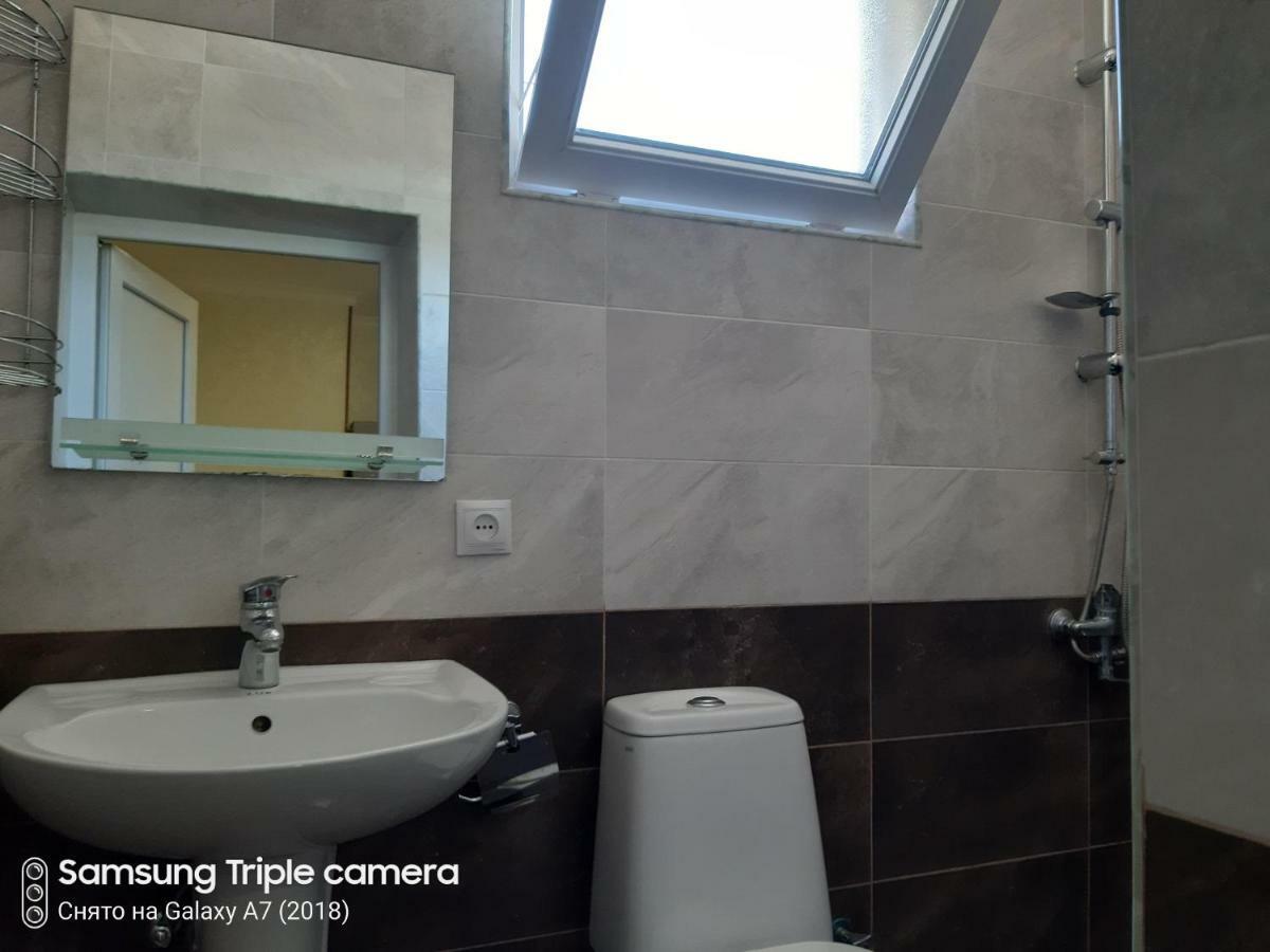 شقة Georgi Apartament 2 تبليسي المظهر الخارجي الصورة